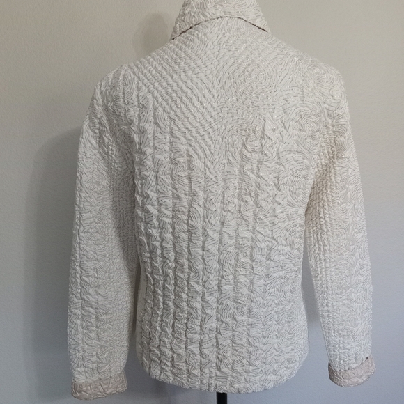 UBU Quilted Reversible Gold Swirl Cream Zip Jacket Blazer Like New - Picture 5 of 14